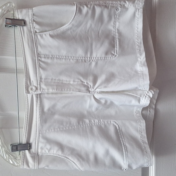 Womens Reel Legends stretch comfortable shorts size 10 - Picture 1 of 4